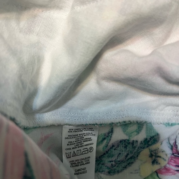 Tropical Linen Blend LOFT Pull on Shorts Small - Picture 8 of 8